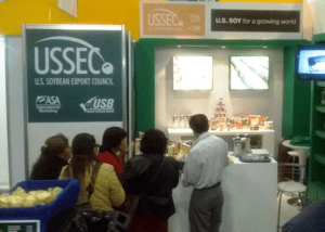 Promotion of U.S. soybean products at the USSEC booth during the 2014 Exporestaurantes trade show in Mexico City