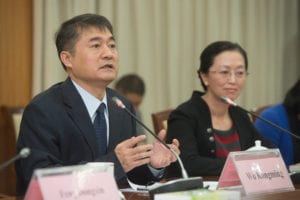 Wu Kongming, Vice President of the Chinese Academy of Agriculture Sciences, talks with ISGA members during a meeting last week in Beijing China. Members of the ISGA conducted personal meetings with top industry, education and government institutions to ask for their help in biotechnology approvals.