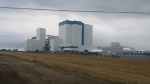 The new Golpasz feed mill at Podkonice Duże was built in a wheat field in Central Poland at the crossroads of two major motorways and close to major grain resources and livestock growers