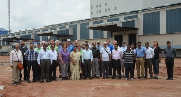 Group pic at the Kolkata feed mill