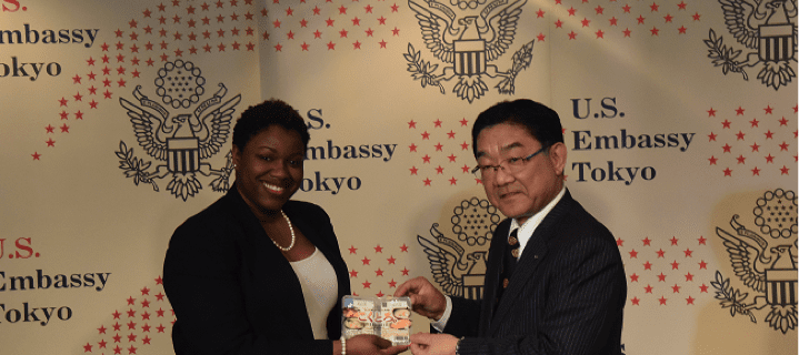 Allison Thomas, Acting Associate Administrator and General Sales Manager, FAS, and Shigeru Ueda, President of Satonoyuki