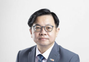 Headshot of Timothy Loh