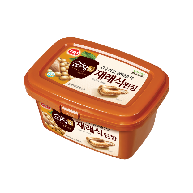 Carton of soybean paste with Sustainable U.S. Soy label printed on it